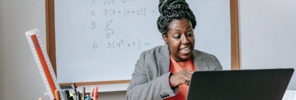 interactive grammar tutorial forming questions in spanish